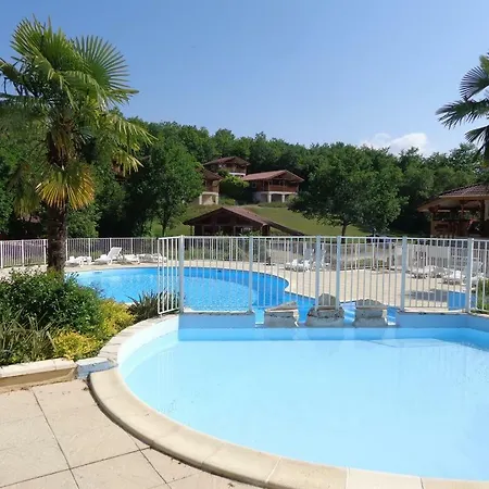 Cahors - 4 Pers. Campingplads *