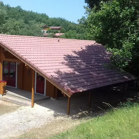 Cahors - 4 Pers. Campsite Mauroux (Lot)